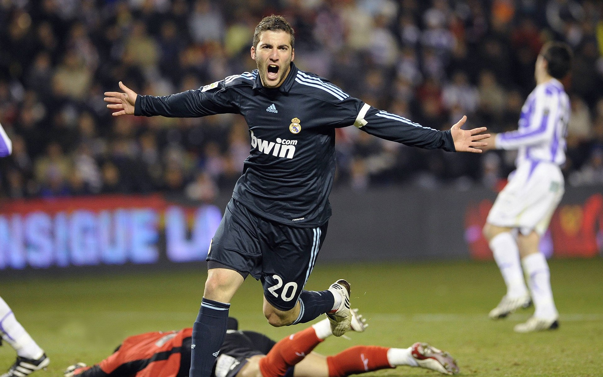 Messaoudi 成为首位在日职业 3×3 登场的阿尔及利亚球员，阿尔及利亚国家队